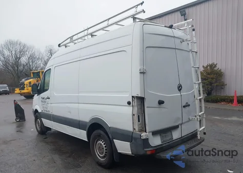 2013 Mercedes-Benz Sprinter 2500 Normal Roof из США, поврежденный, VIN WD3PE7CCXD5796080